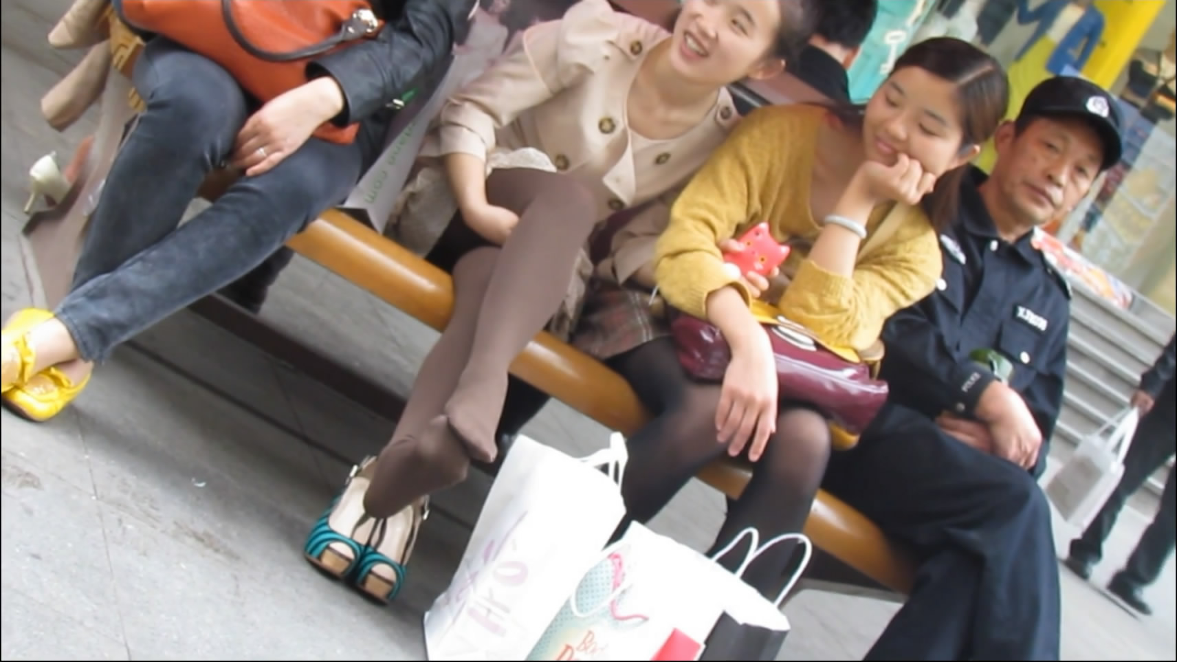 streetsnapfootm[00 02 40][20181202 110535 2]